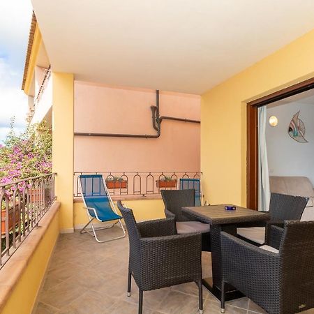 Appartamento Con Piscina 03 Trinità dʼAgultu エクステリア 写真